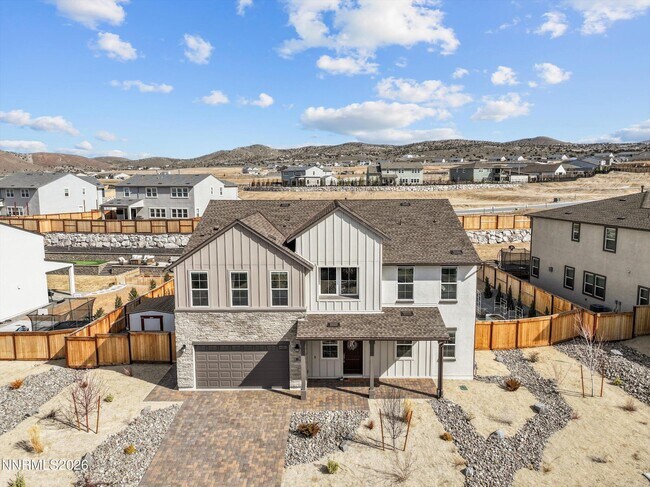Building Photo - 325 S Pah Rah Rdg Dr