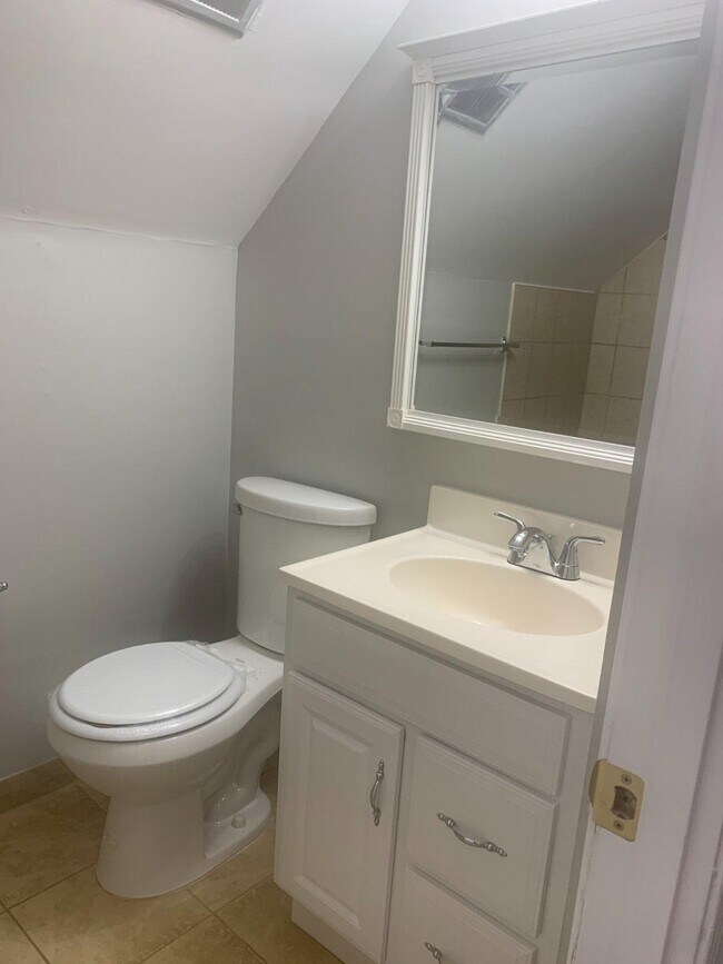 Building Photo - 13217 Poplar Tree Rd