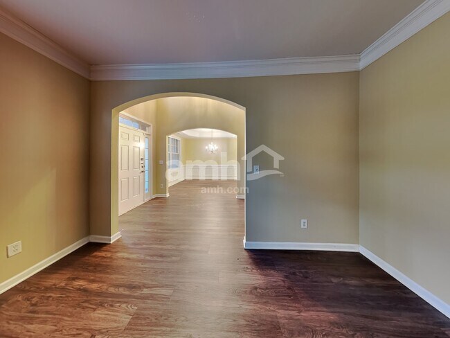 Building Photo - 1319 Station Ridge Dr