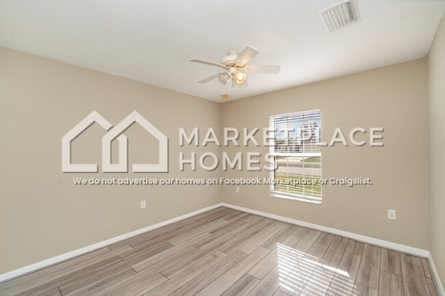 Building Photo - 4213 Garden Blvd