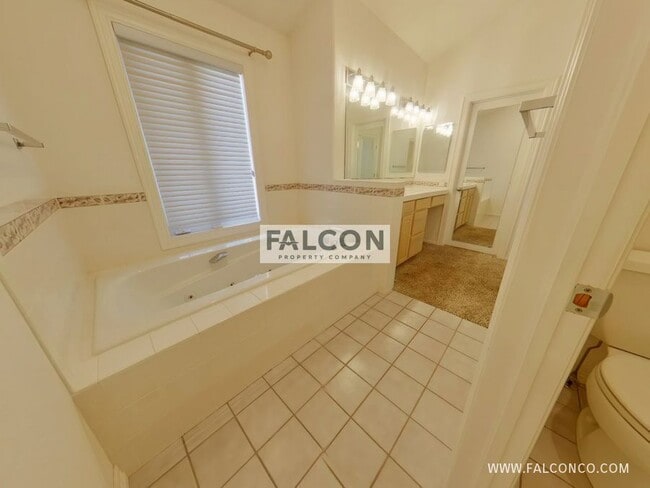 Building Photo - 8369 Twinberry Point