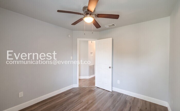 Building Photo - 16211 Corsair Rd