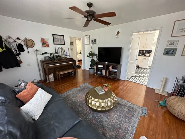 Building Photo - Wonderful House on the southeast benches in Provo