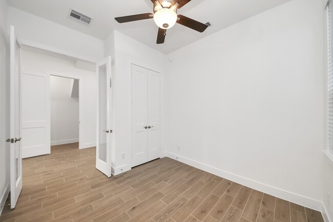 Building Photo - 25026 Midnight Willow Dr