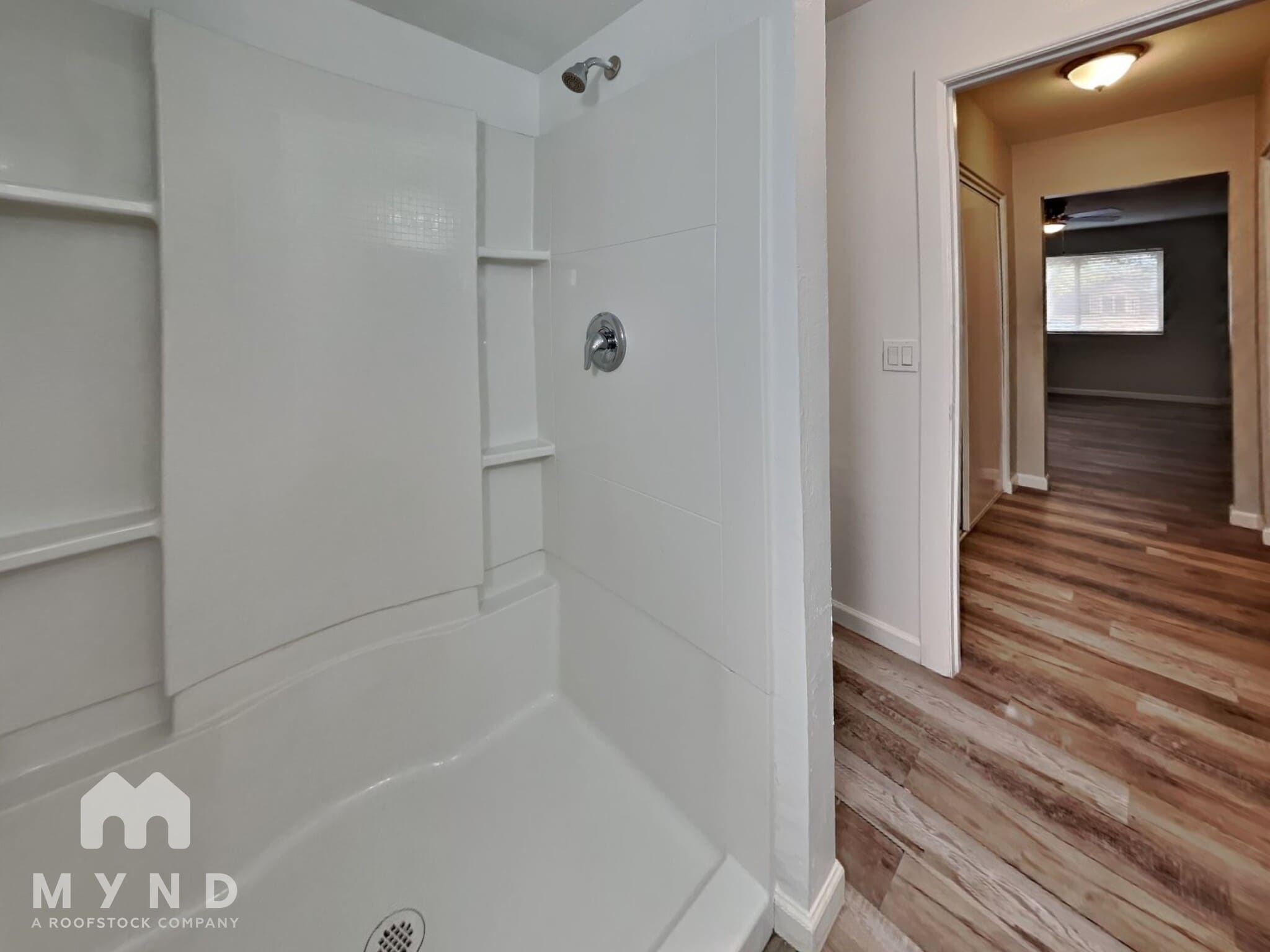 Building Photo - 2009 W Newcastle Cir