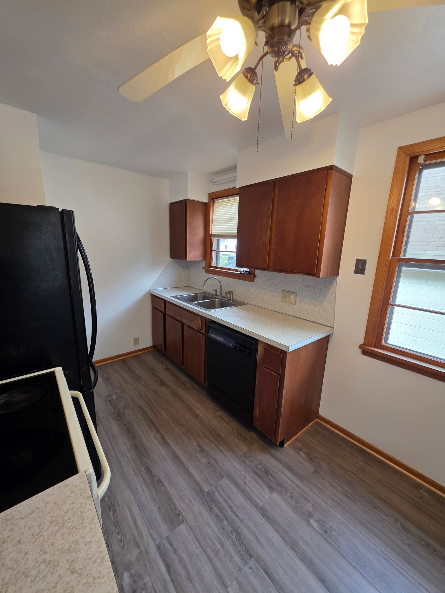 Building Photo - 1204 Kenilworth Ave