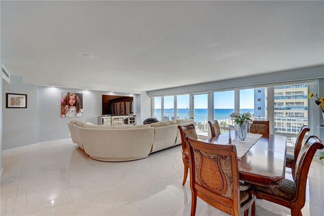 Building Photo - 4100 Galt Ocean Dr