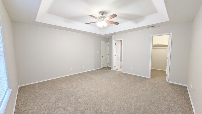 Building Photo - 3613 N Arroyo Park Ln