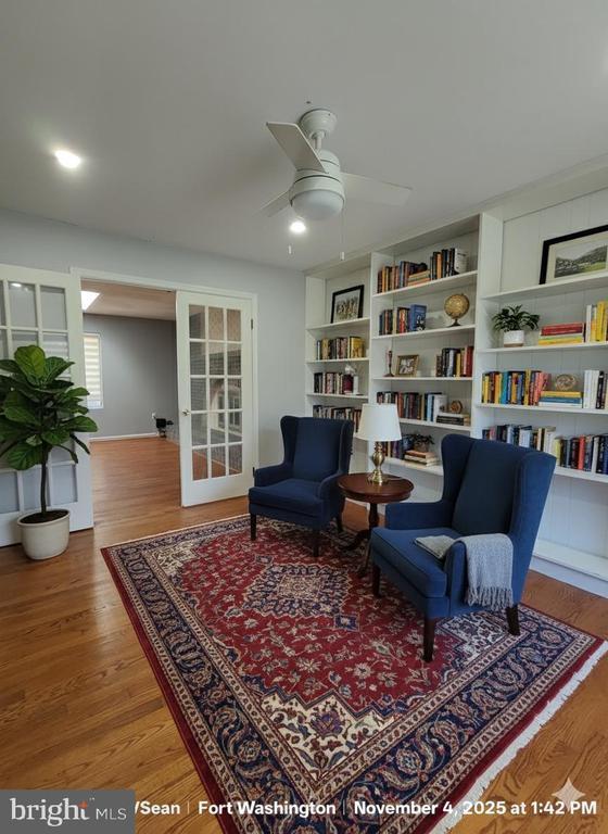 Building Photo - 11904 Aten St