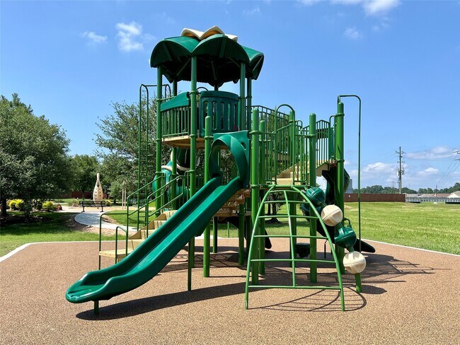 Building Photo - 9922 Southern Bayberry Dr