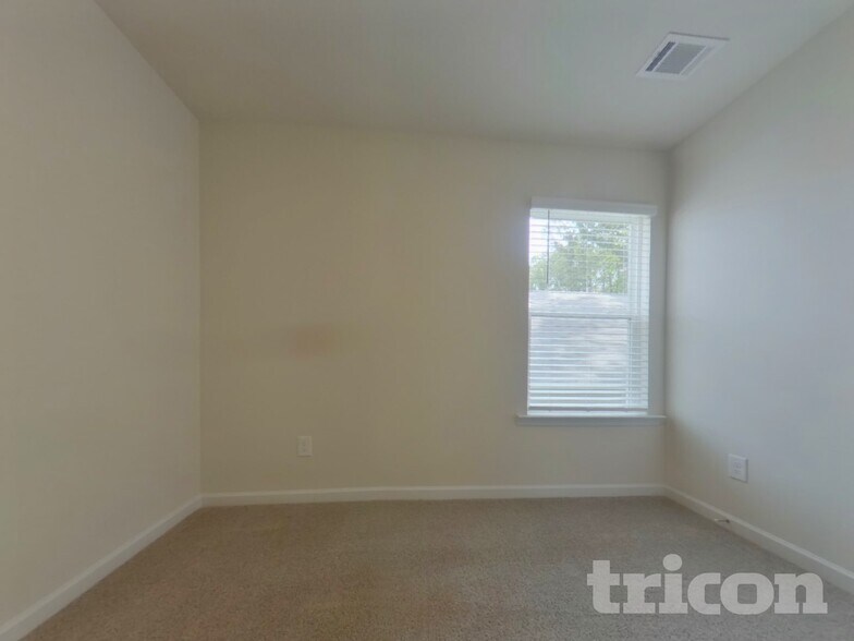 Building Photo - 449 Prescott Wy