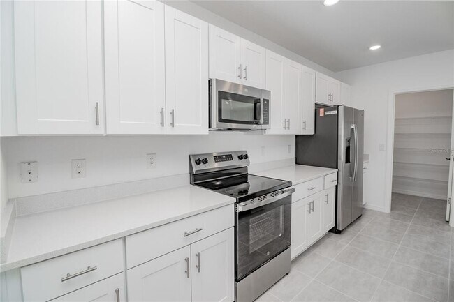 Building Photo - 2068 Babbling Brk Blvd