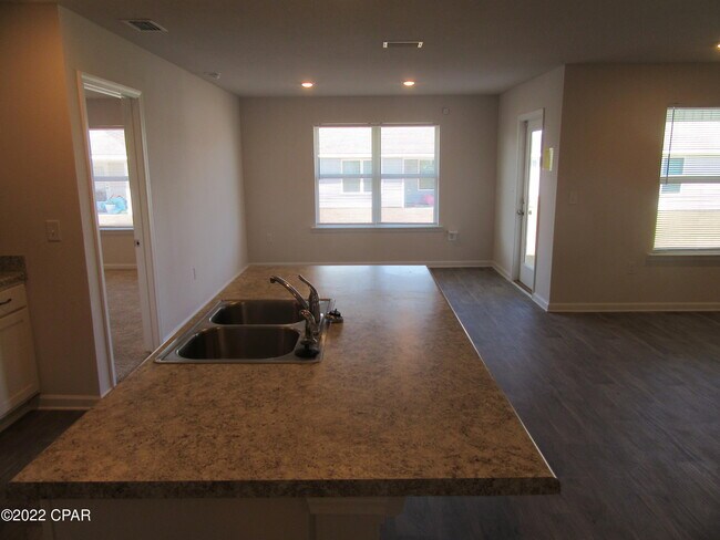 Building Photo - 4015 Pioneer Ln.