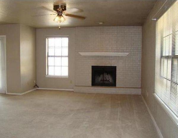 Building Photo - 4400 Hemingway Dr