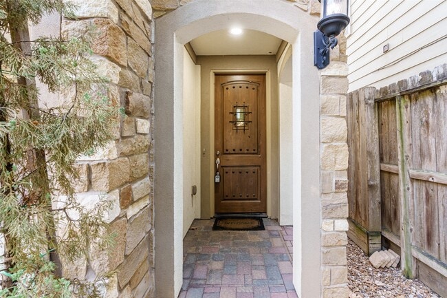 Building Photo - 1518 Birdsall St