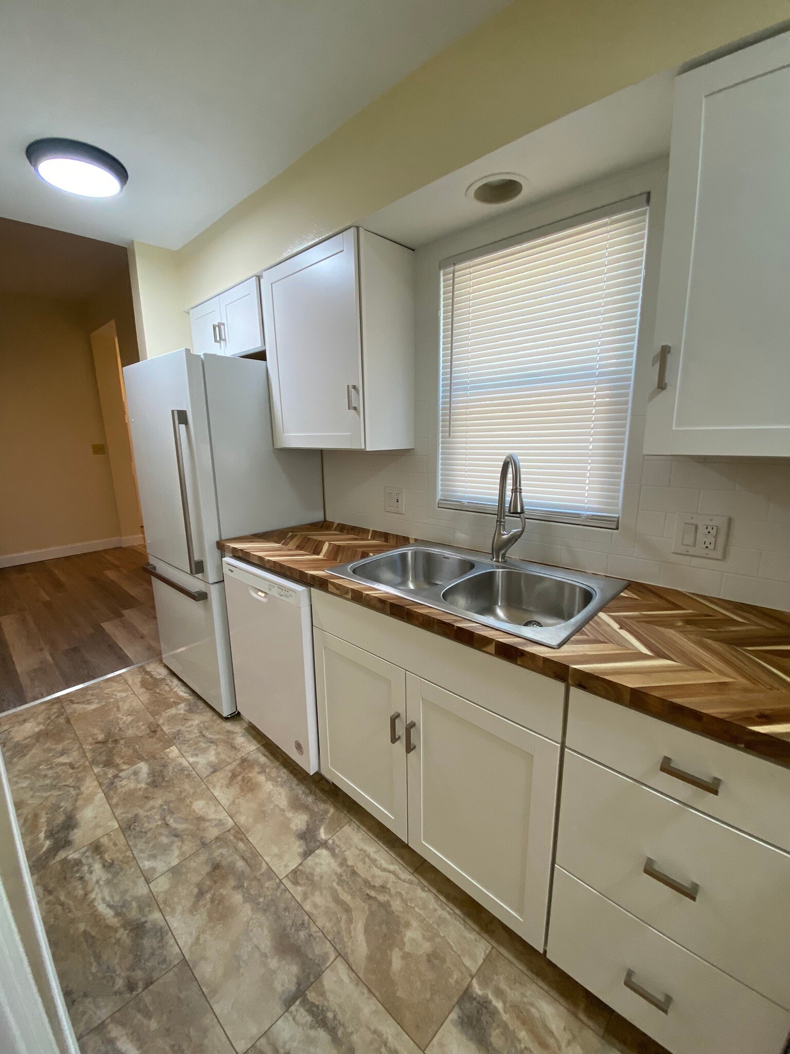 Building Photo - 1445 Hunter Ave