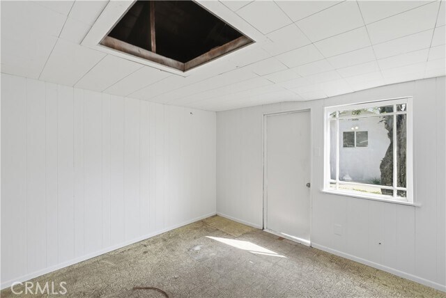 Building Photo - 815 S Juanita Ave