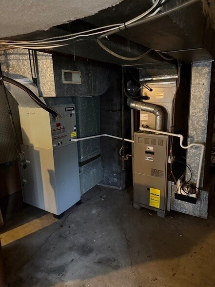 Building Photo - 14 Kippy Dr