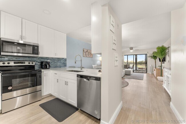 Building Photo - 14500 Stirling Way
