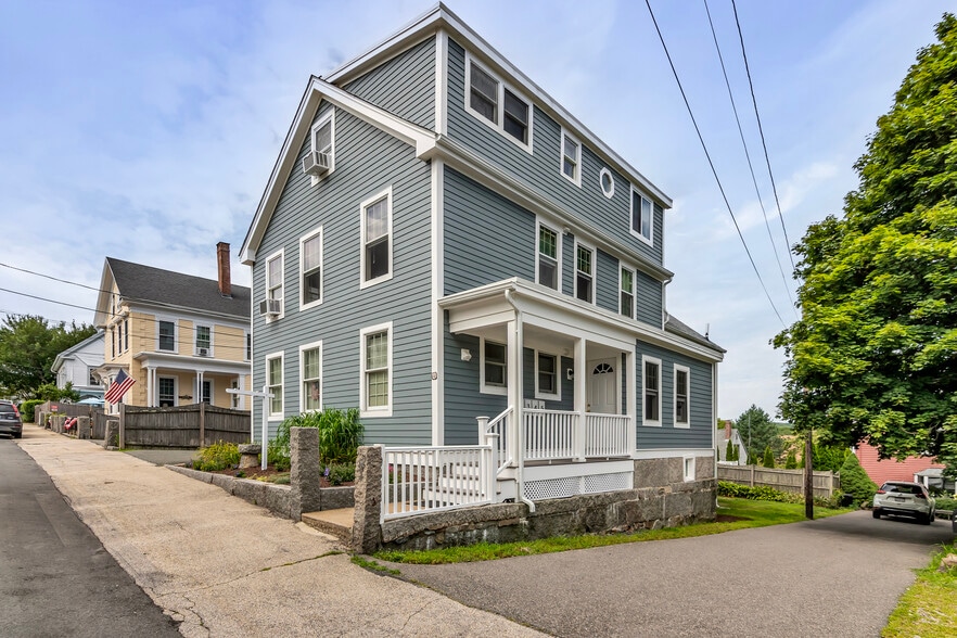 Building Photo - 4 Pleasant St
