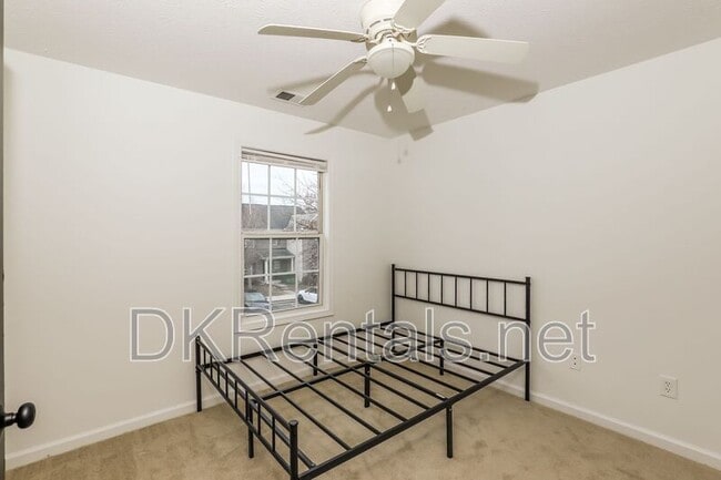 Building Photo - 2555 Flat Shoals Rd