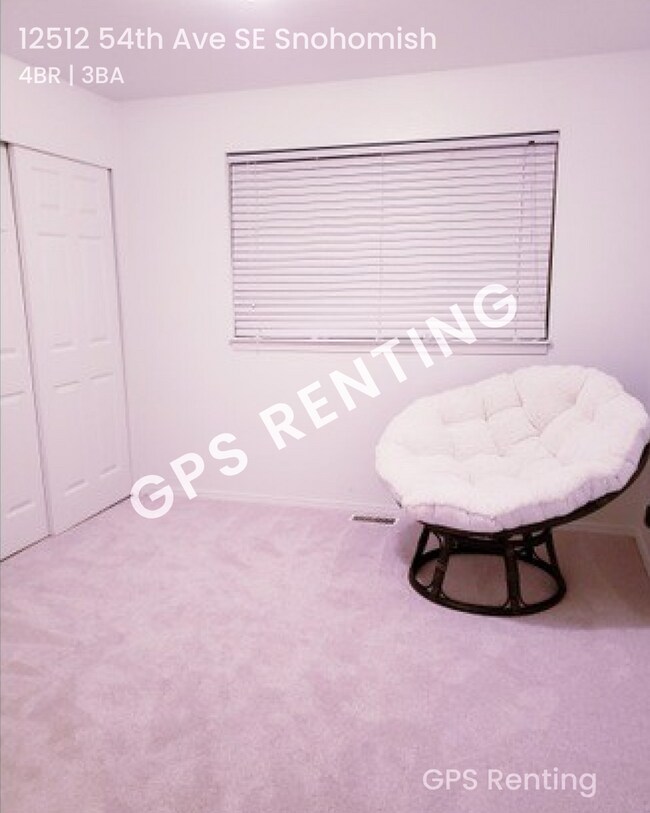 Building Photo - 12512 54th Ave SE