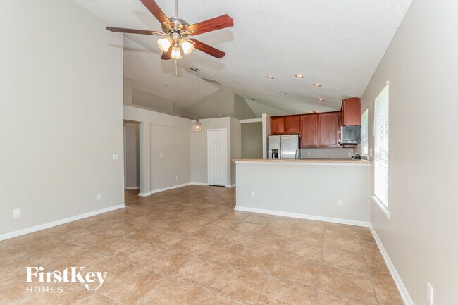 Building Photo - 1255 Bedrock Dr