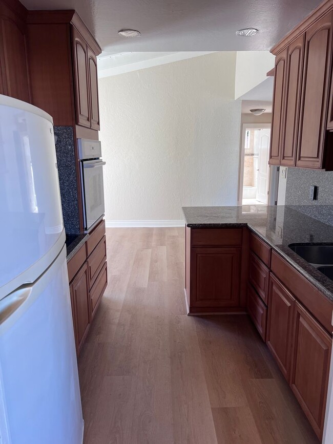 BEAUTIFUL RANCH STYLE HOME IN DESIREABLE SAN LORENZO, FRONT & BACK ...