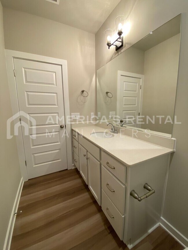 Building Photo - Home for Rent in Clanton, AL!!! COMING SOON!