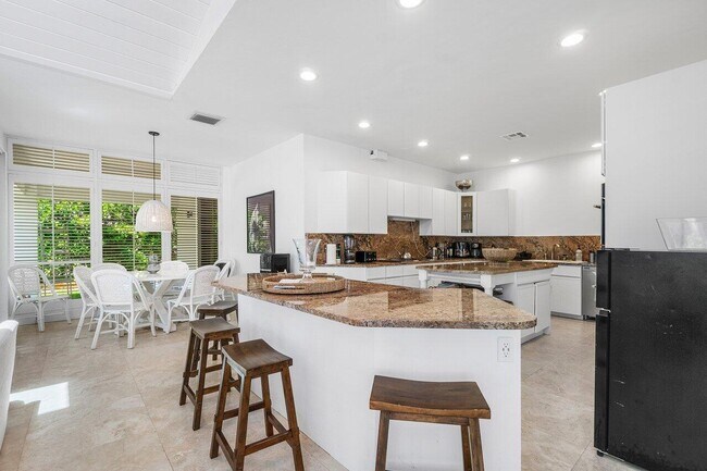 Building Photo - 11839 Maidstone Dr