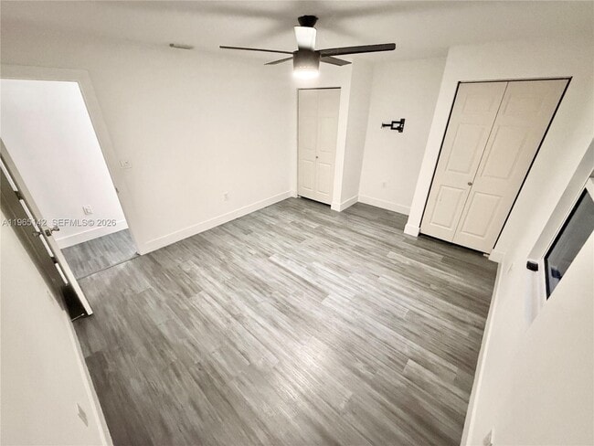 Building Photo - 1621 SW 117th Ave