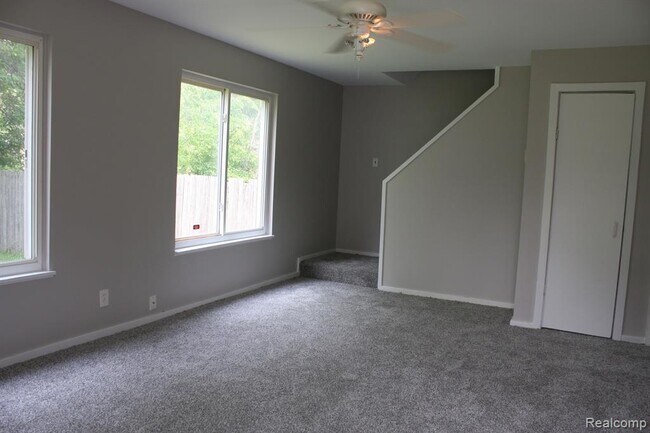 Building Photo - 32161 Genessee St