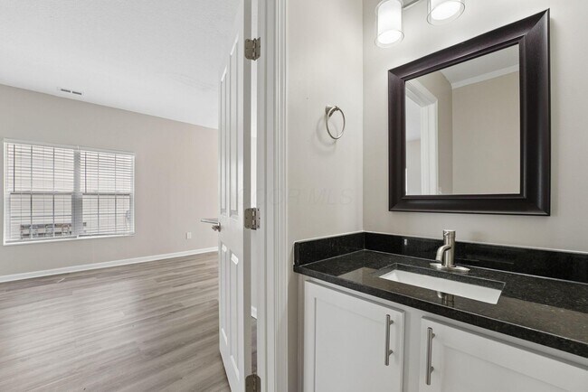 Building Photo - 2092 River Rock Way