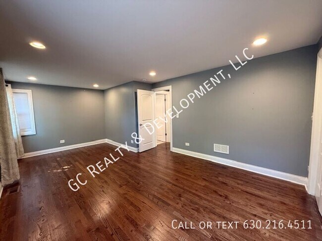Building Photo - 1615 McDaniel Ave