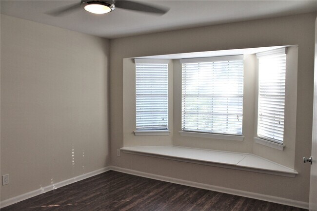 Building Photo - 10142 Eddystone Dr