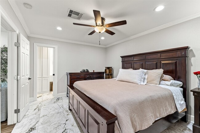 Building Photo - 515 Foxglove Ln