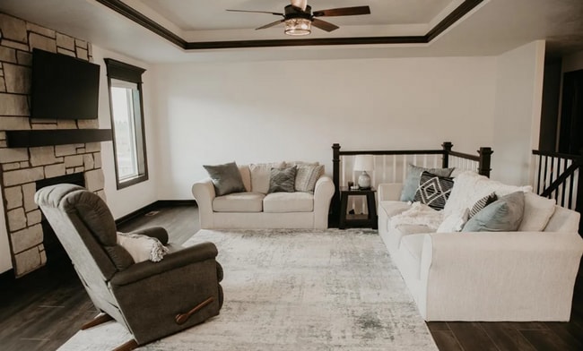 Building Photo - Discover Your Dream Home: Inviting Open Floor Plan, Spacious Living, and Stylish Finishes Awaits ...