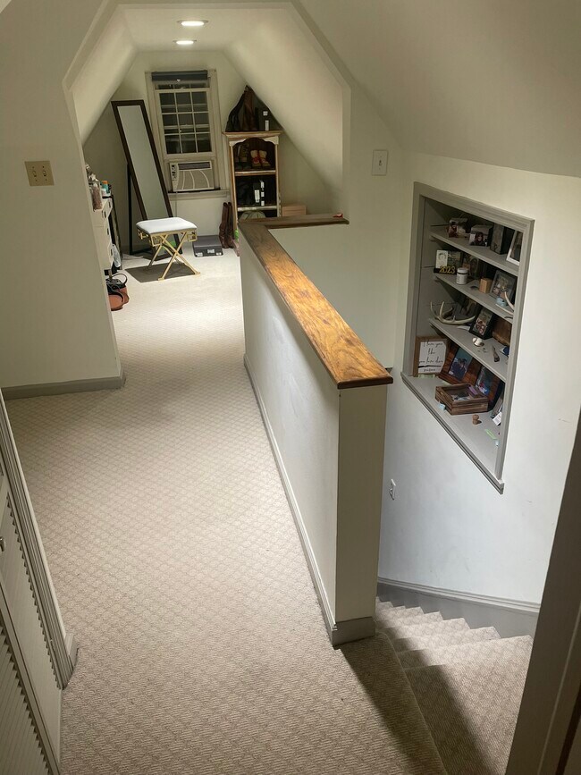 hallway - 2195 Long Ridge Rd