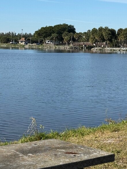 Fish or kayak at Lake Osborne - 2960 Lake Osborne Dr