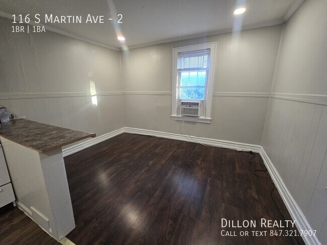 Building Photo - 116 S Martin Ave