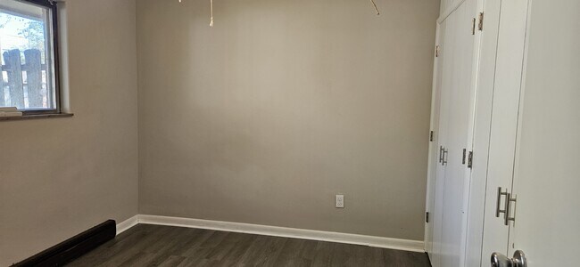 Building Photo - 1434 N Campbell Ave