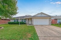 Building Photo - 9466 Coast Bridge St