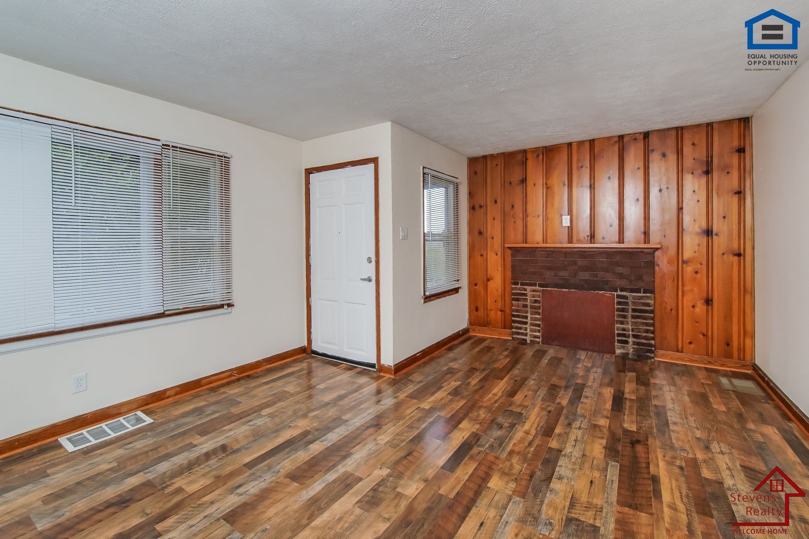 Building Photo - 3600 Selma Ave