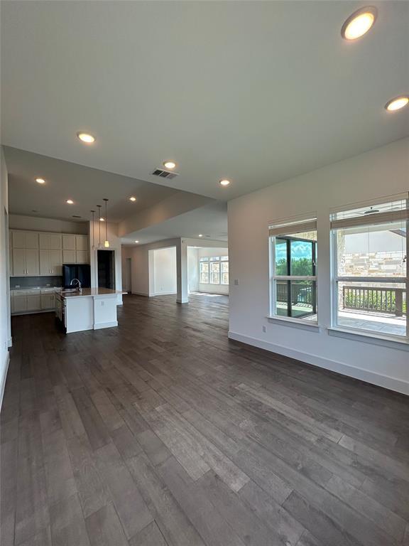 Building Photo - 1801 Cullera Dr