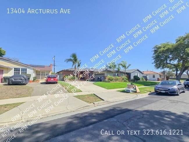 Building Photo - 13404 Arcturus Ave