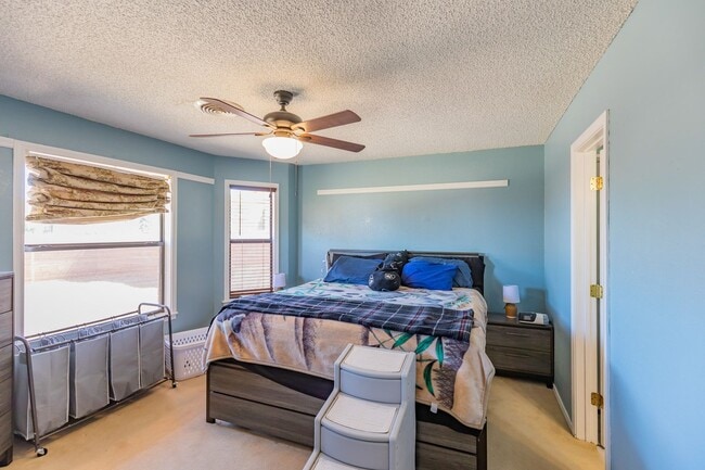 Building Photo - Beautiful 3 Bedroom/2 Bath Home