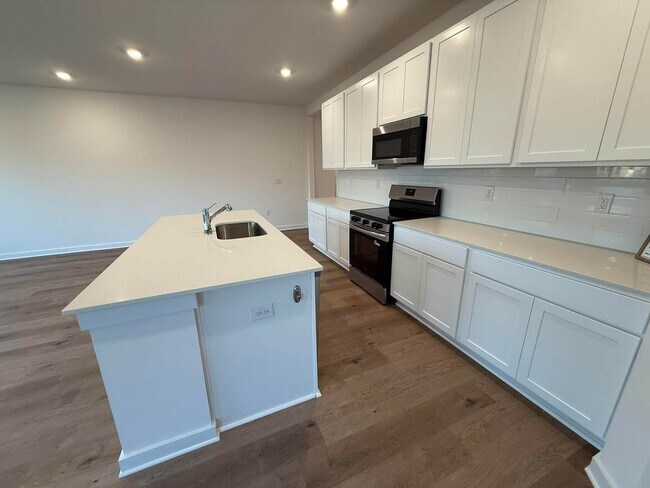 Building Photo - Free Wi-Fi for the first year! 4 Bed/2 Bath New Construction - Foley