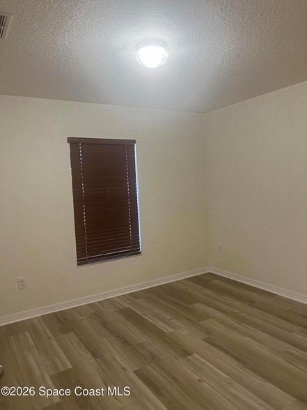 Building Photo - 241 Paquita Cir