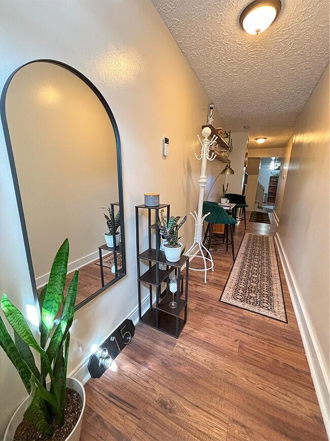 Building Photo - 815 N Caroline St