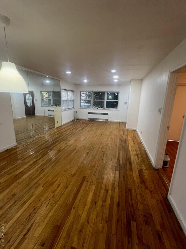 Building Photo - 69-21 229th St